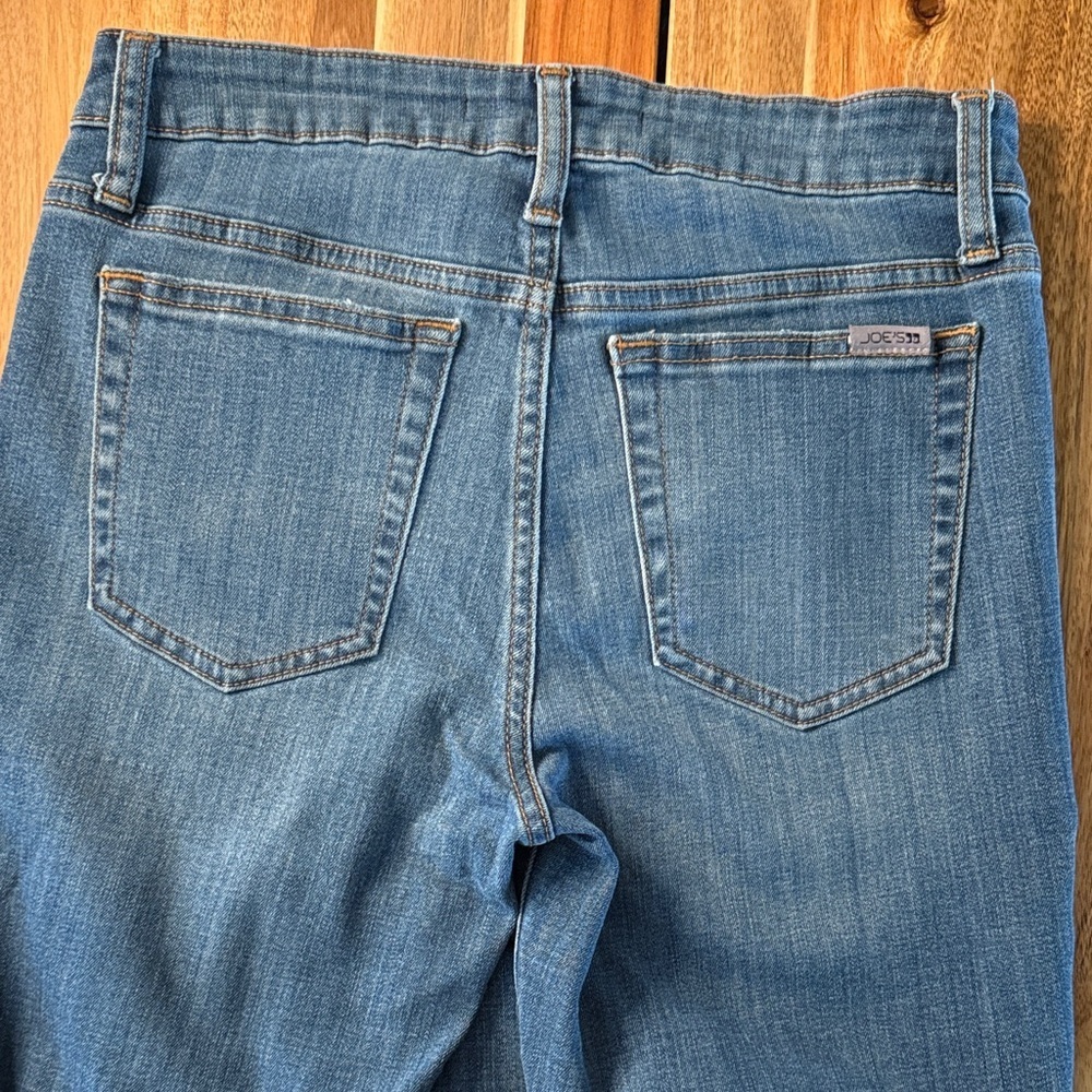 Joe’s Jeans Mid Rise Bootcut | Classic Medium Wash Stretch Denim Women's 28 - Picture 9 of 16